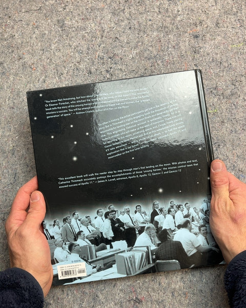 Team Moon: How 400,000 People Landed Apollo 11 on the Moon by Catherine Thimmesh