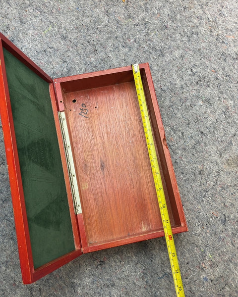 Red and Gold Decorative Wooden Box, W15DxH3