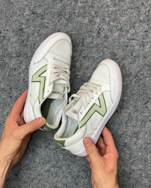 Vans Low Top Sneakers, Size US 8W or EU 38.5