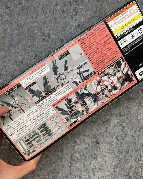 RX-0 Full Armor Unicorn Gundam Model Kit