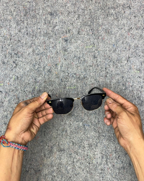 Horn-rimmed Sunglasses