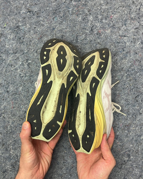 ASICS Novablast 3 Running Shoes, Size US 9W or EU 40.5