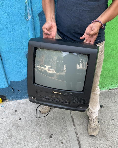 Panasonic Black CRT TV with VCR, Turns On!