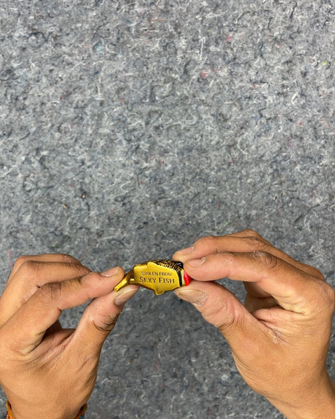 Gold Sexy Fish Lure