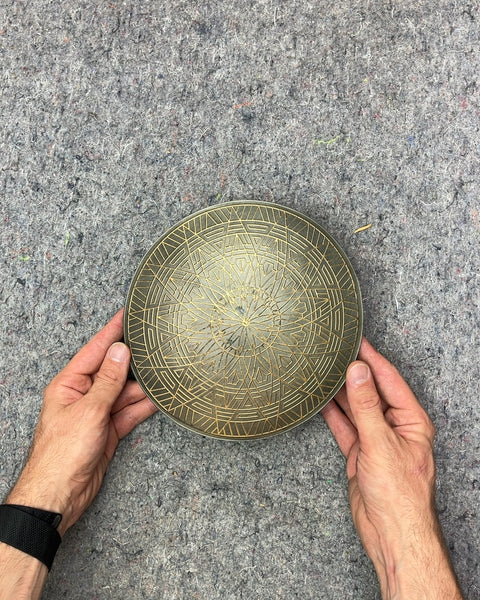 Decorative Gold and Black Round Moroccan Style Wall Plate, 8"