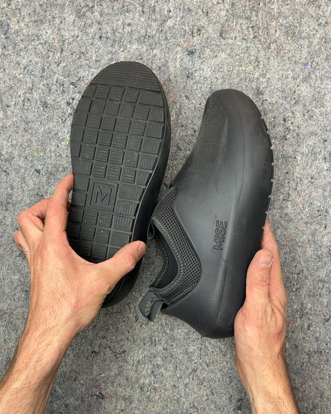 Mise Black Slip-On Shoes In Excellent Condition, EU 42