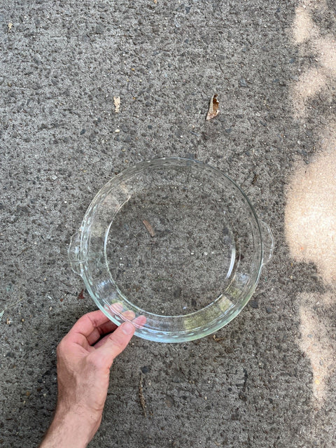 24cm Pyrex Pie Dish for Summer Rhubarb Pie