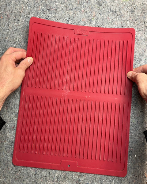 Red Silicone Drying Mat, 12x16"