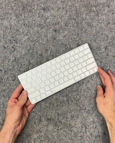 Apple Magic Keyboard 2