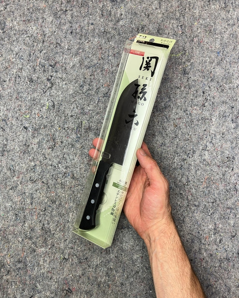 Brand New Seki Magoroku Santoku Knife