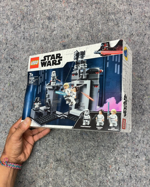 LEGO Star Wars Death Star Escape 75229