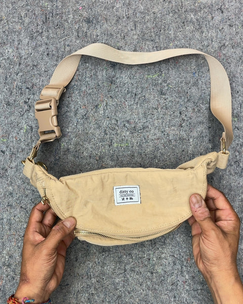 Ditty Co Beige Fanny Pack with Floral Lining