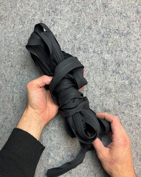 Black Zipper Tape Roll