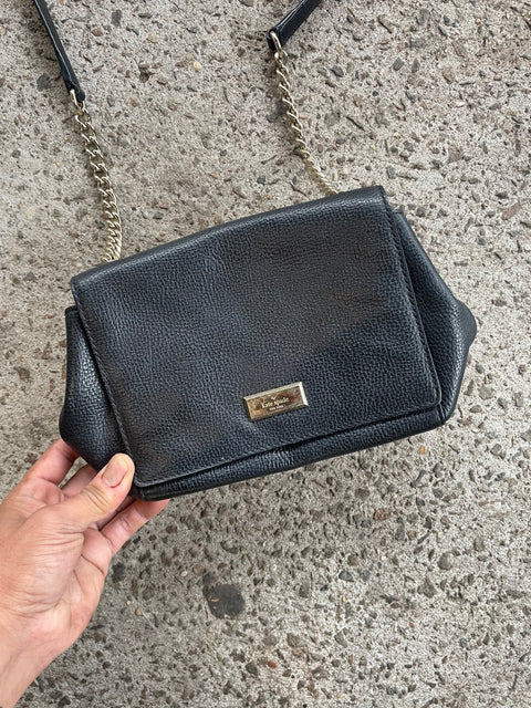 Elegant Kate Spade Leather Purse