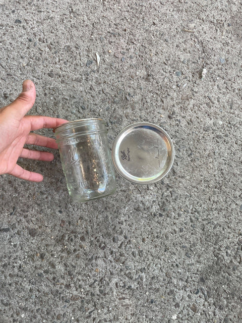 2 Ball Mason Jars w Lids but No Rings