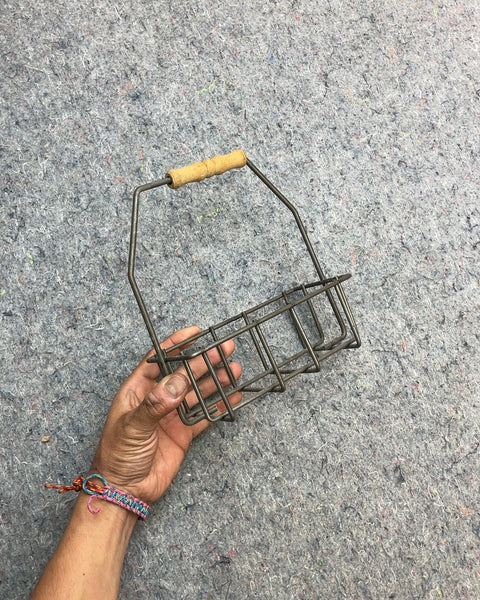 Sexy Metal Wire Bottle Carrier with Wood Handle, W7D4H8
