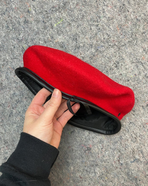 Red Beret, Size 60cm