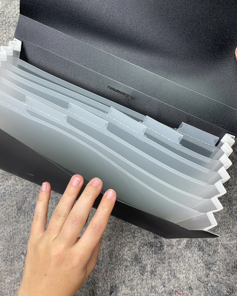 7 Pocket Expanding Organizer