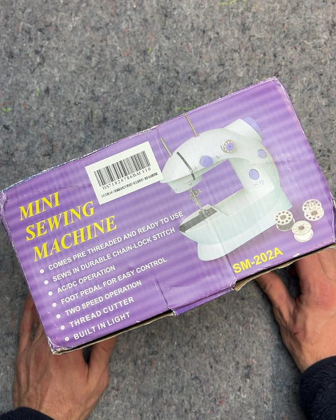 Brand New Mini Sewing Machine SM-202A