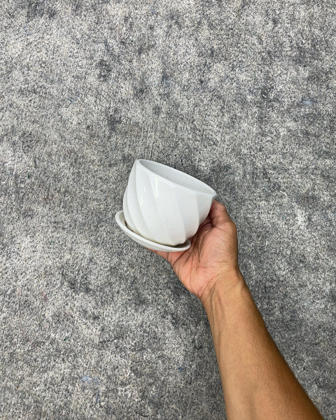 White Ceramic Swirl Planter with Saucer