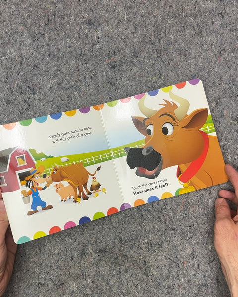 Disney On the Farm Touch-and-Feel Book