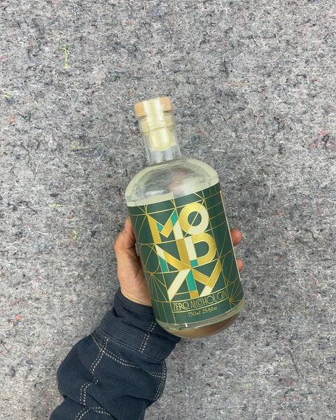 Monday Zero Alcohol Bottle