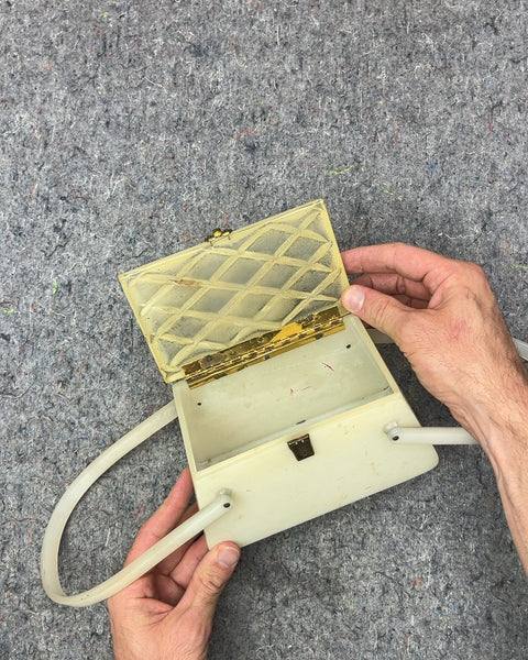 Vintage 1950s Box-style Lucite Handbag
