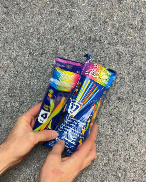 Glow Sticks, 4 and 17 Pack