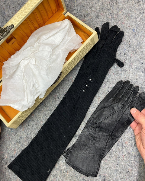 Vintage Gloves Box with Two Pairs Of Gloves, Size S