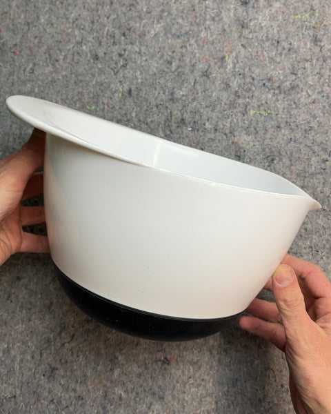 Good Cook White and Black Mixing Bowl, 5 Quart