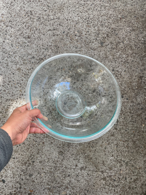 Pyrex 12” Bowl