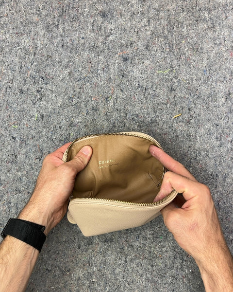Cuyana Leather Cosmetic Bag Made In Argentina
