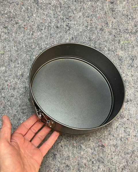 Round Springform Pan, 9"