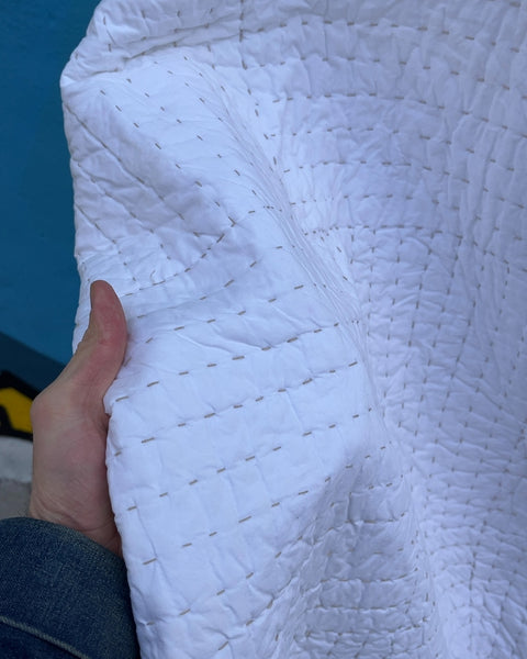 Pretty White Quilted Blanket, 80x80"