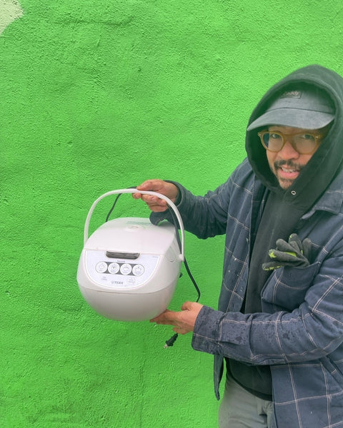 Tiger Rice Cooker, Works Great Inside Is Used