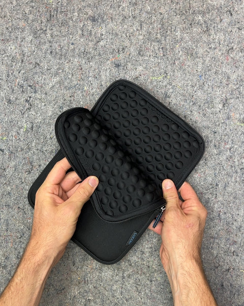 Black Lacdo Tablet Sleeve, 11"