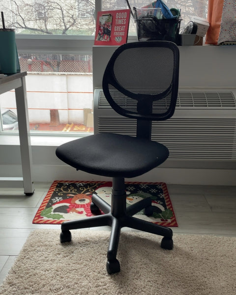 Black Mesh Office Chair, Seat Height 18”