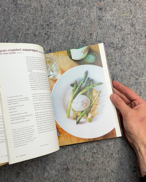Momofuku by David Chang and Peter Meehan