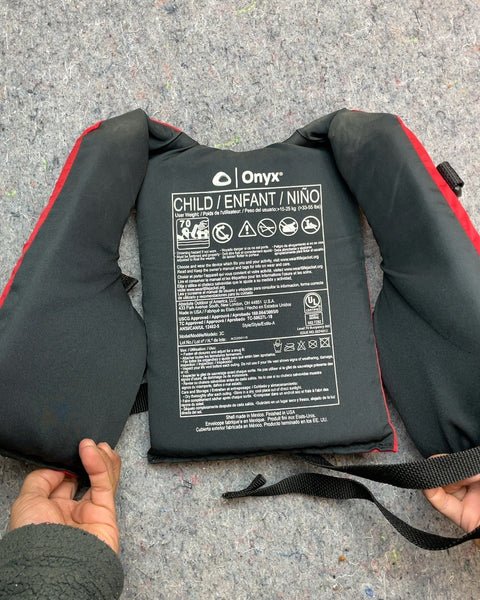 Onyx Child Life Vest, Sz 33-55 lbs
