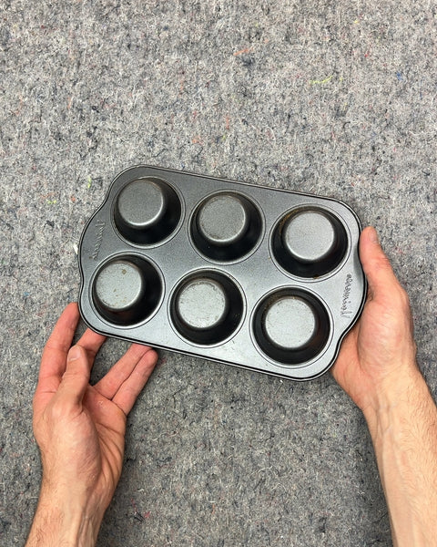 Wilton 6-Cup Muffin Pan