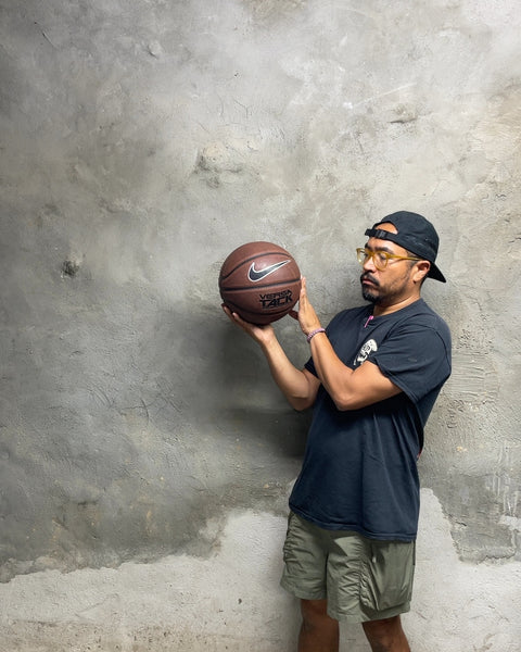 Nike Versa Tack Indoor/Outdoor Full/Grand Basketball, 29.5"