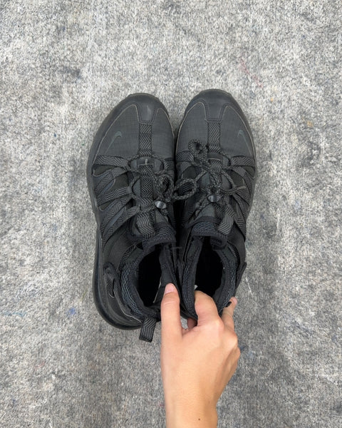 Nike Air Max 270 Bowfin 'Triple Black' Sneakers, Sz US 9.5M EU 43