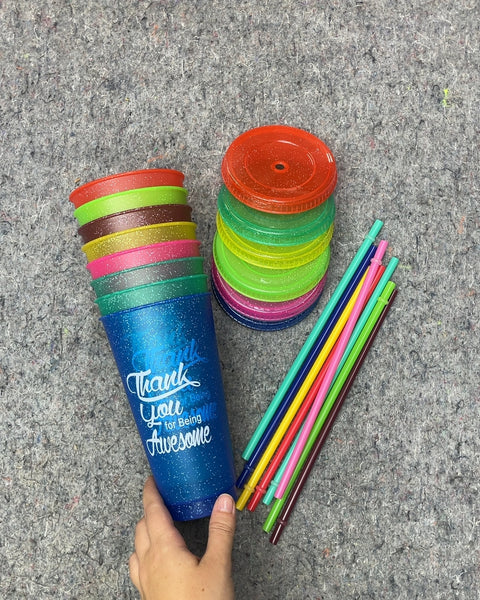 8 Glitter Tumblers with Lids and Straws