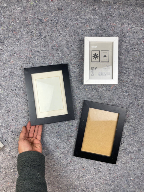 3 Picture Frames