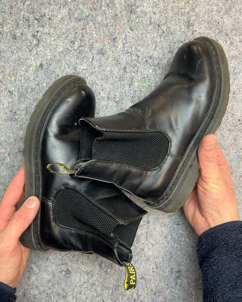 Dr. Martens 2976 Chelsea boots, Size US 6W or 36-37 EU
