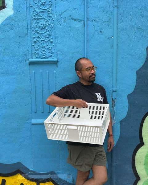 White Plastic Storage Crate, 14x18x6"
