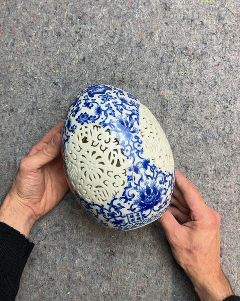 Chinese Blue and White Porcelain Decorative Egg