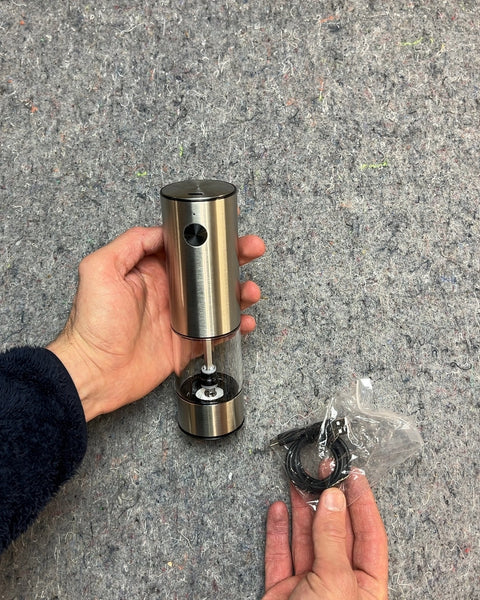 Electric Salt or Pepper Grinder