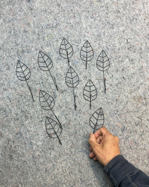 10 Wire Leaf Wall Hooks