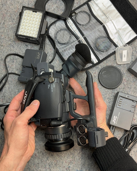 JVC GY-HM100U HD Pro Camcorder With A Whole Bunch Of Accessories, Works & Excellent Condition